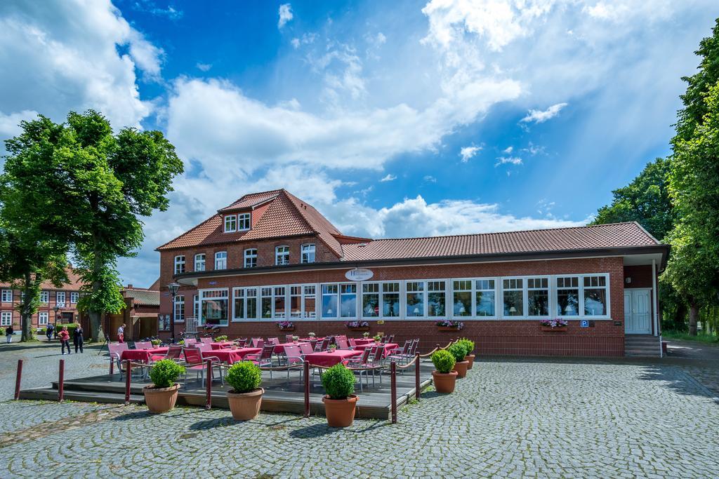Hotel Hafen Hitzacker - Elbe エクステリア 写真