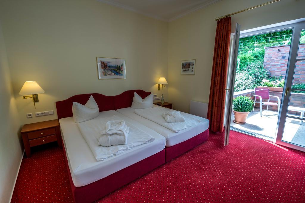 Hotel Hafen Hitzacker - Elbe エクステリア 写真