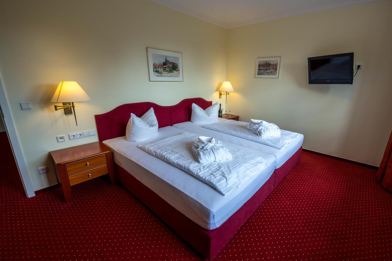 Hotel Hafen Hitzacker - Elbe エクステリア 写真