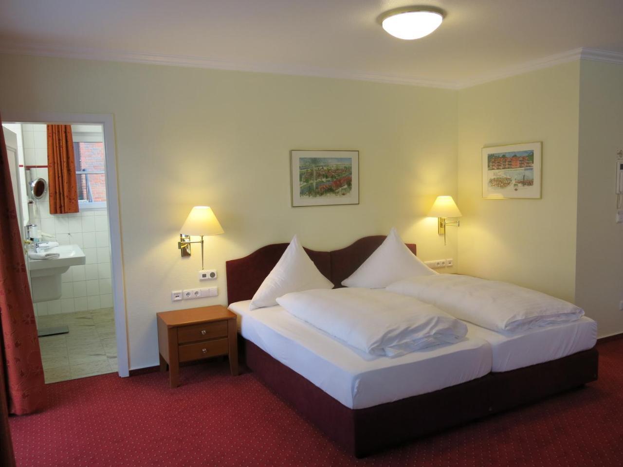 Hotel Hafen Hitzacker - Elbe エクステリア 写真